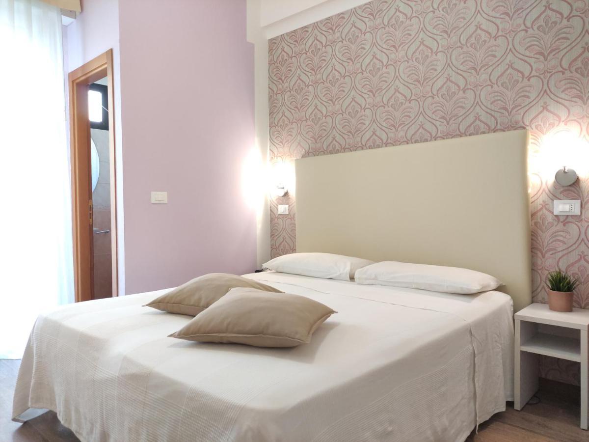 Hotel Galassia Rimini Ngoại thất bức ảnh
