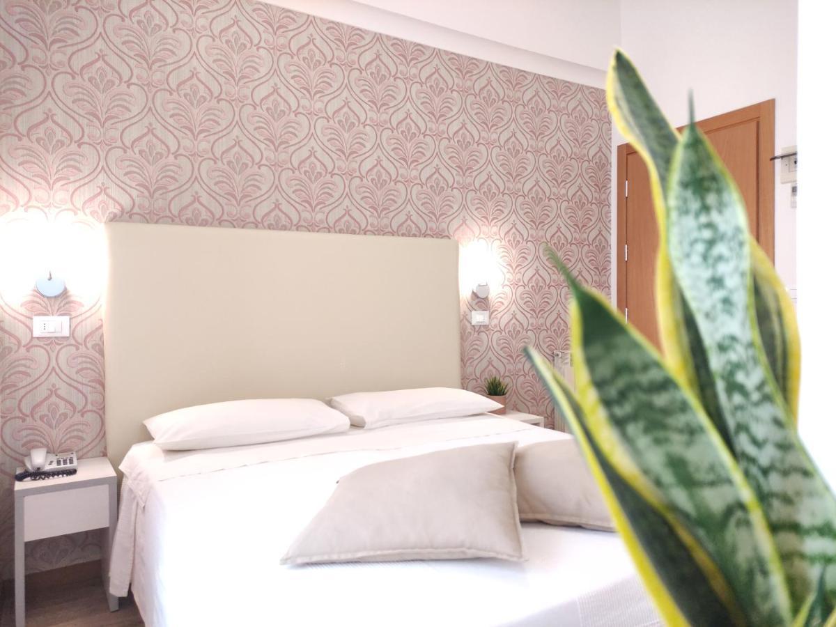 Hotel Galassia Rimini Ngoại thất bức ảnh