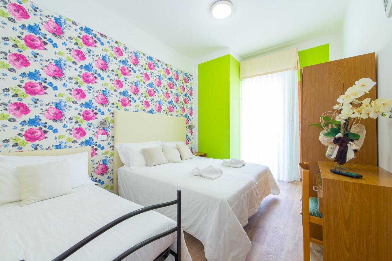 Hotel Galassia Rimini Ngoại thất bức ảnh
