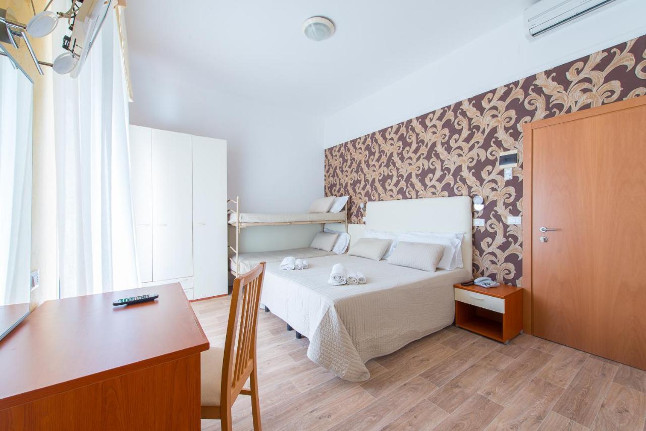 Hotel Galassia Rimini Ngoại thất bức ảnh